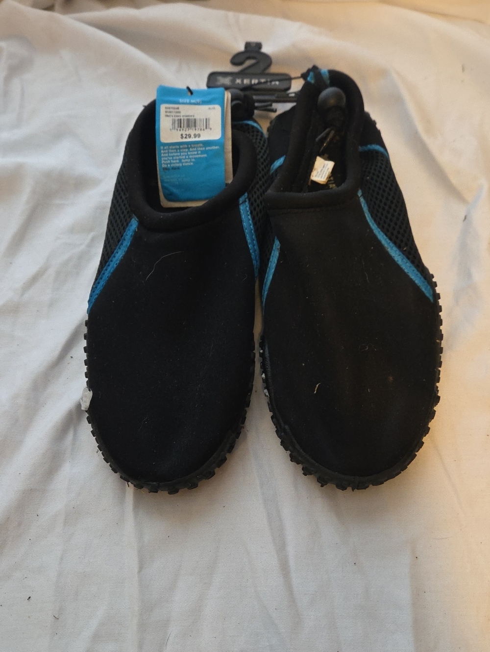 MensBlack and Blue Water Shoes